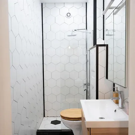 Perfect Long-term Stylish And Spacious Center Next To Vitosha Blvd *