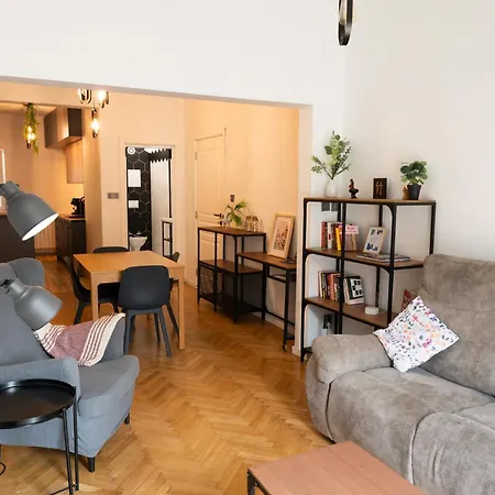 Apartman Perfect Long-term Stylish And Spacious Center Next To Vitosha Blvd Szófia